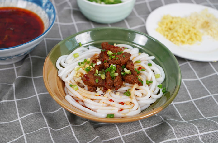 老街街道肉臊子粉培训